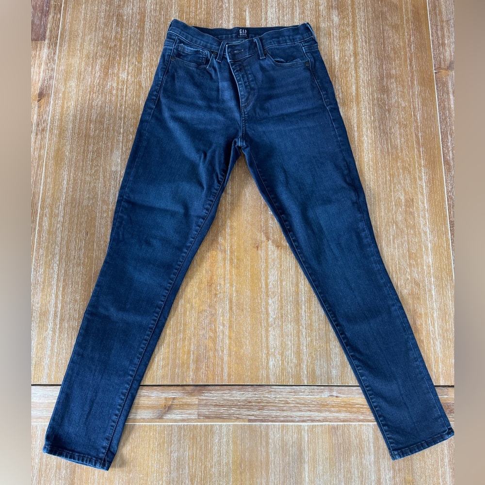 GAP True Skinny Sculpt Jeans Size 29